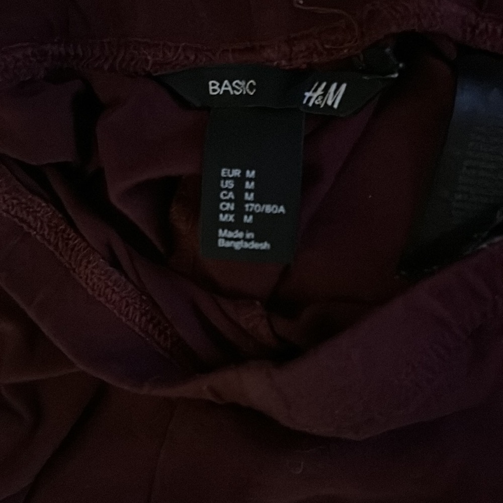 H&M pants - Picture 2 of 2